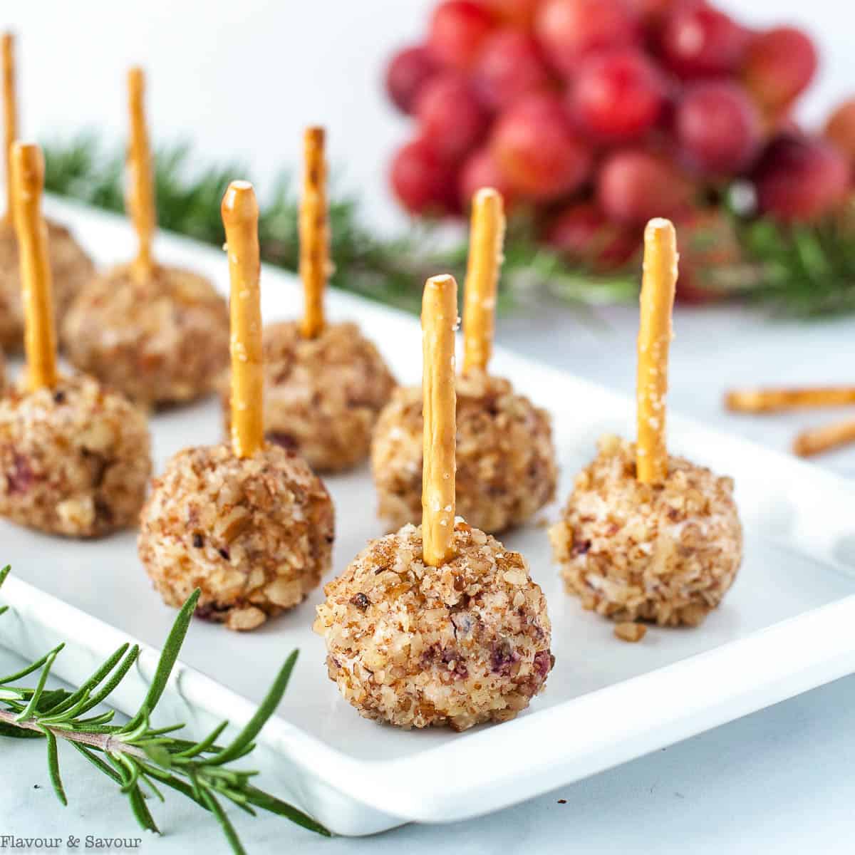25 Last Minute Party Snacks and Appetizers