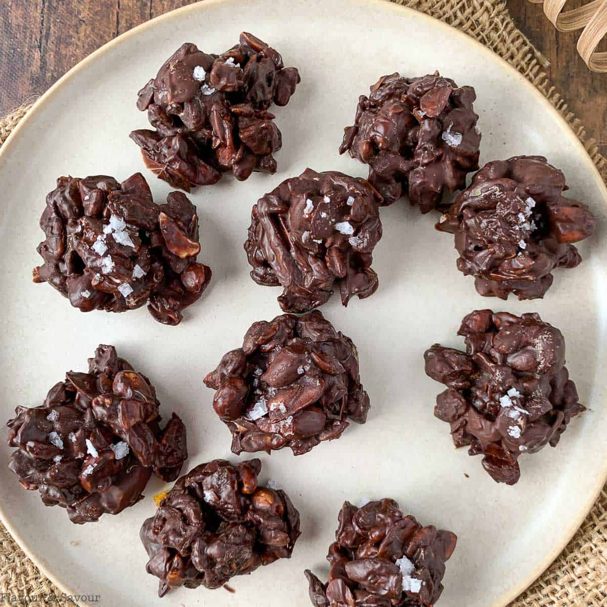Cranberry and Chocolate Nut Clusters Recipe