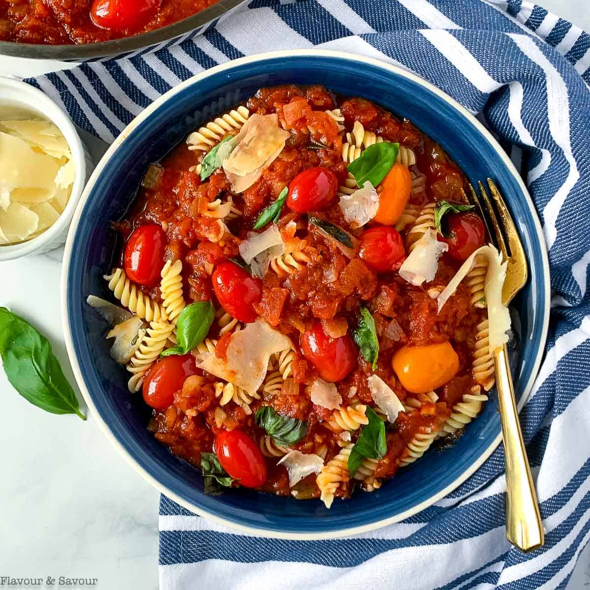 Arrabbiata Sauce with Cherry Tomatoes and Pasta