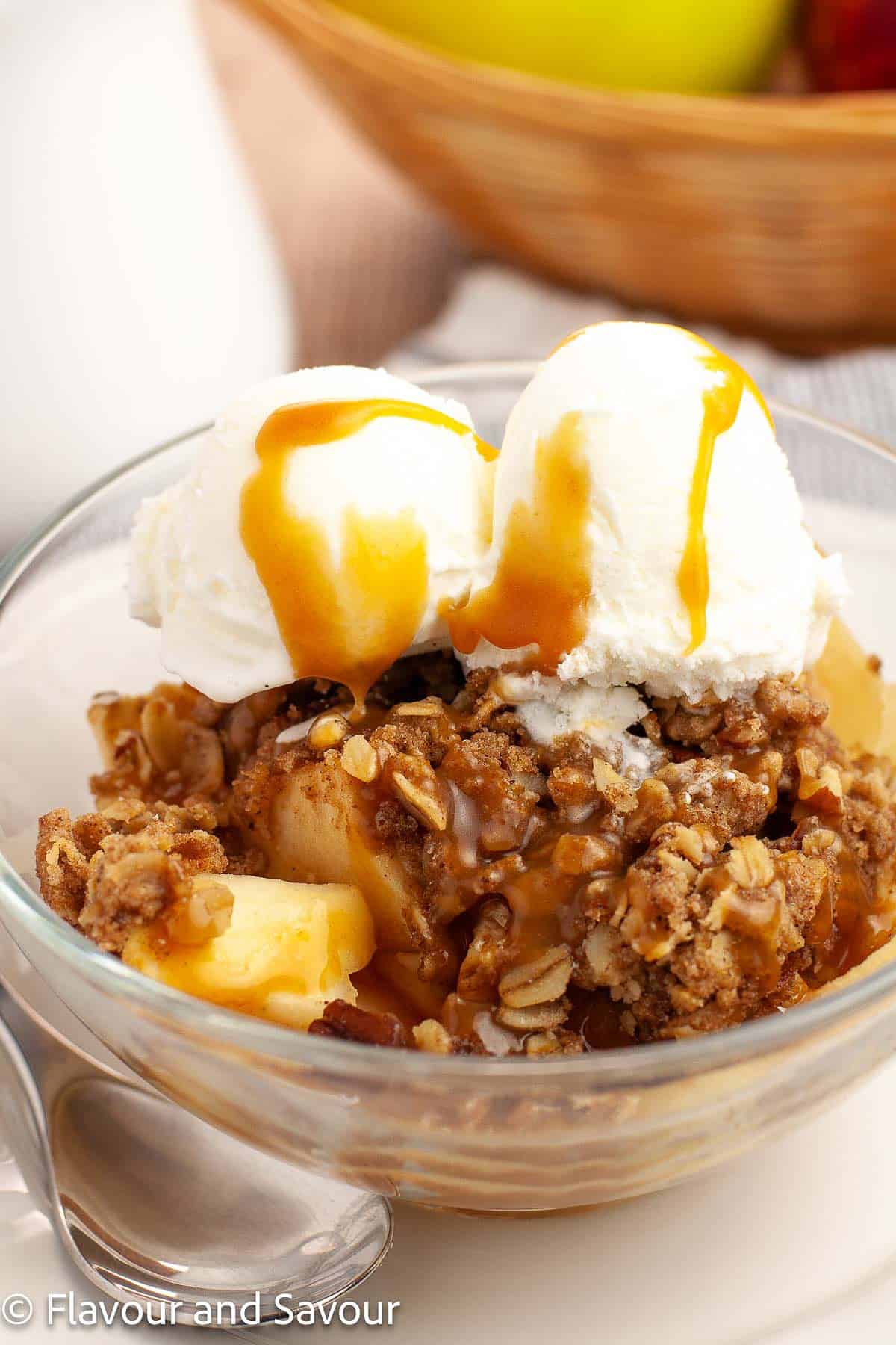 Easy Apple Crisp {Oat & Pecan Topping} - FeelGoodFoodie